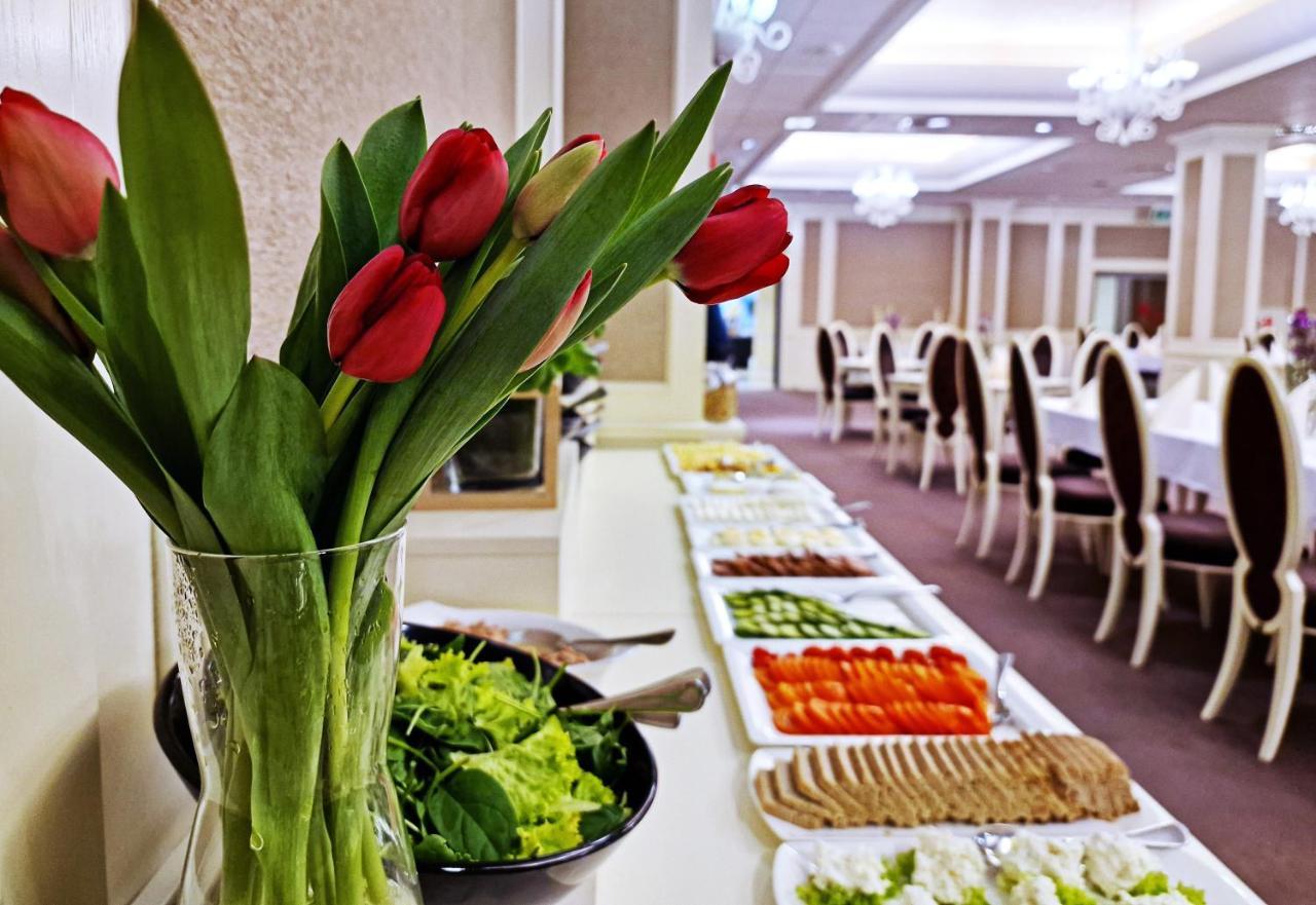 Hotel Prezydencki 3-Star Rzeszów Kültér fotó