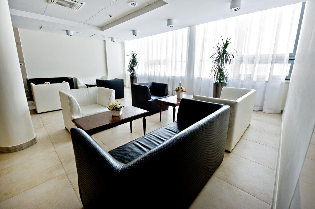 Hotel Prezydencki 3-Star Rzeszów Kültér fotó