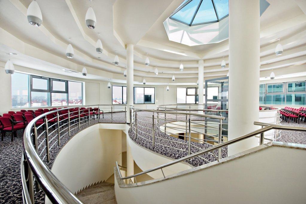 Hotel Prezydencki 3-Star Rzeszów Kültér fotó