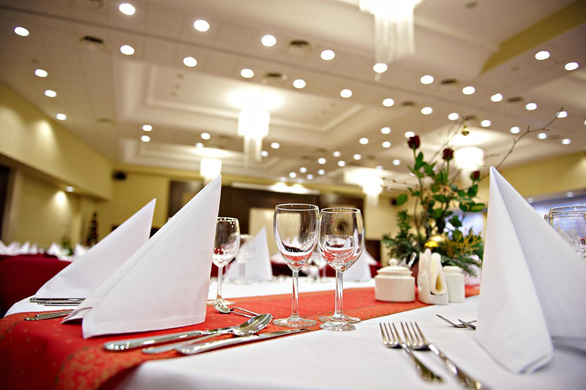 Hotel Prezydencki 3-Star Rzeszów Kültér fotó