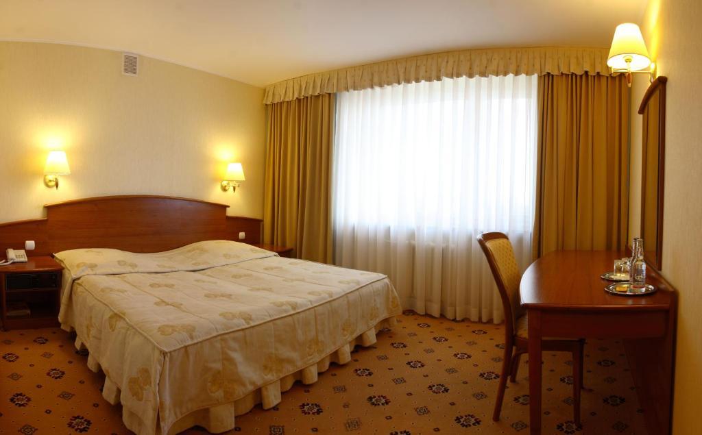 Hotel Prezydencki 3-Star Rzeszów Szoba fotó