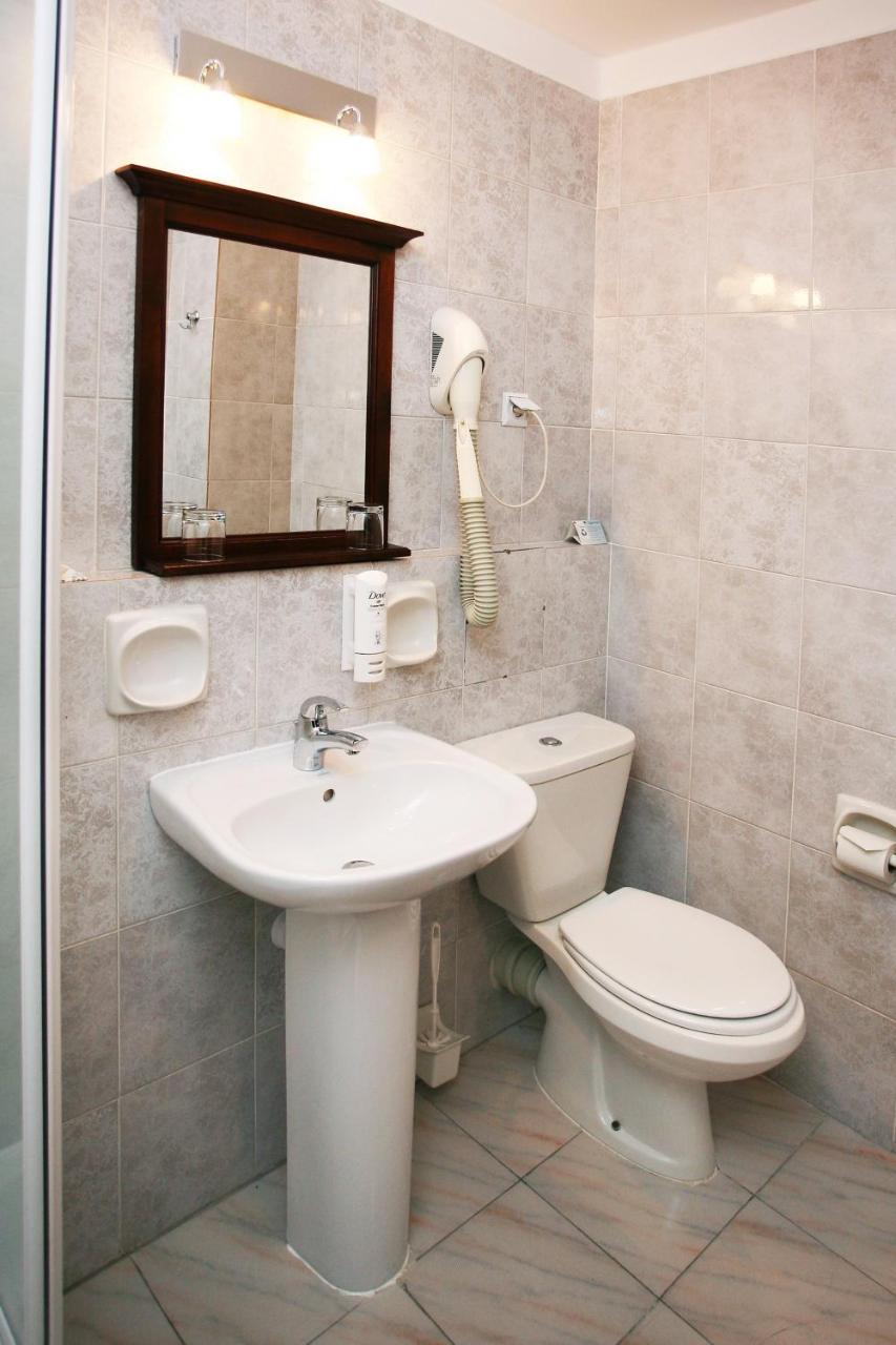 Hotel Prezydencki 3-Star Rzeszów Kültér fotó